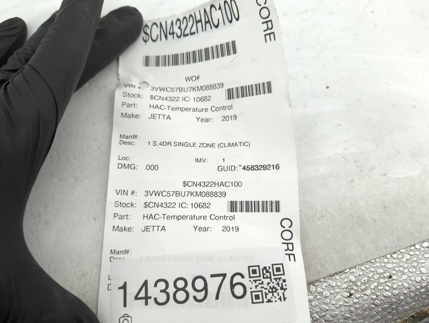 2019-2021 Volkswagen Jetta Climate Control Module Temperature AC/Heater Replacement Fits Fits 2019 2020 2021 OEM Used Auto P