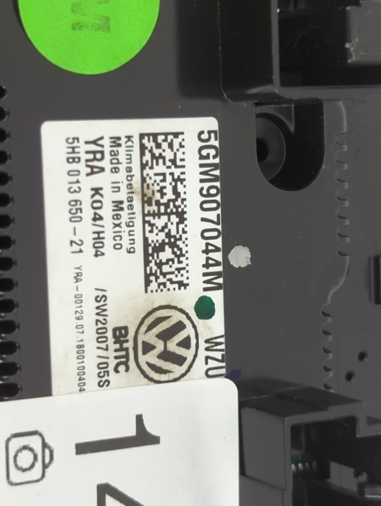 2019-2020 Volkswagen Jetta Climate Control Module Temperature AC/Heater Replacement P/N:5GM907044M 5HB013650-21 Fits OEM Use