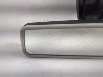 2019-2021 Volkswagen Jetta Interior Rear View Mirror Replacement OEM P/N:E1 021065 Fits Fits 2019 2020 2021 OEM Used Auto Parts