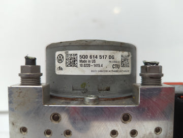 2019 Volkswagen Jetta ABS Pump Control Module Replacement P/N:5Q0 614 517 EB 5Q0 614 517 DG, 5Q0 614 517 DN, 5Q0 614 517 CT Fits OEM Used Auto Parts