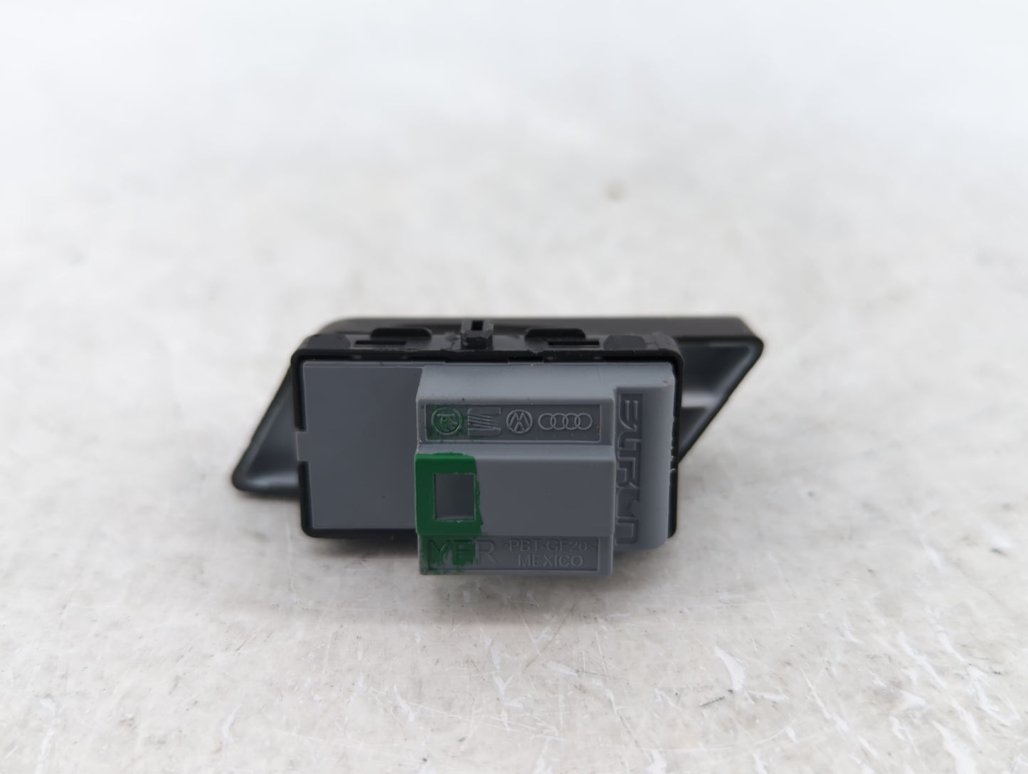 2019-2021 Volkswagen Jetta Master Power Window Switch Replacement Driver Side Left P/N:A33618 04S 17A962125 Fits OEM Used Au