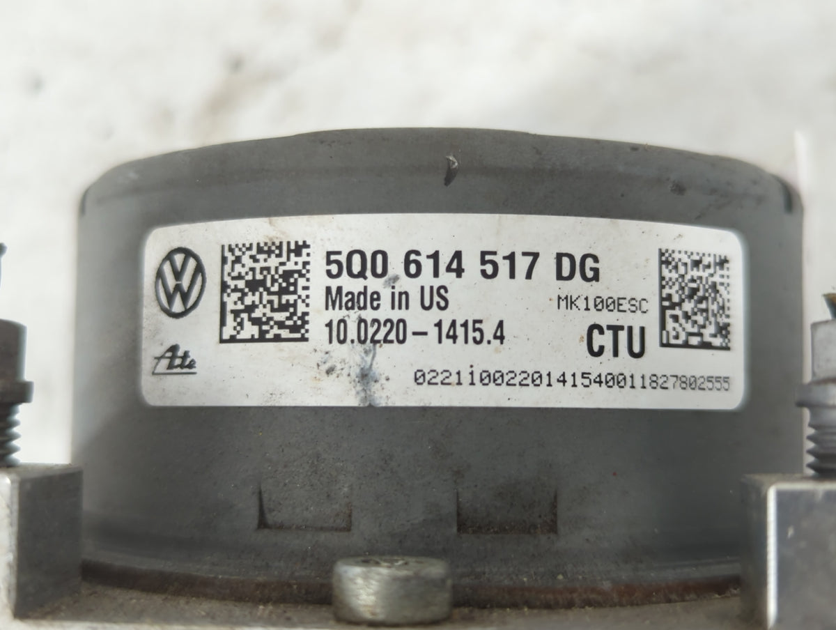 2019 Volkswagen Jetta Anti-Lock Brake ABS Pump Module Actuator OEM P/N:5Q0 614 517 DG Fits OEM Used Auto Parts - Oemusedauto