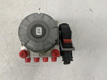 2018-2020 Volkswagen Tiguan ABS Pump Control Module Replacement P/N:5Q0 614 517 DS Fits Fits 2018 2019 2020 OEM Used Auto Parts