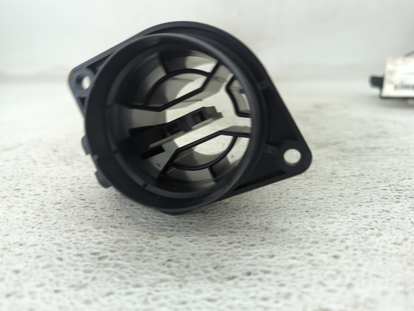 2018-2022 Volkswagen Tiguan Mass Air Flow Meter Maf 1487317 - Oemusedautoparts1.com