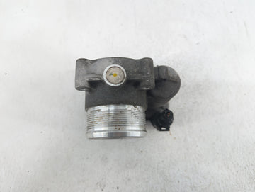 2018-2019 Volkswagen Tiguan Throttle Body P/N:06K 133 062 AG 06K 133 062 AN Fits Fits 2018 2019 OEM Used Auto Parts