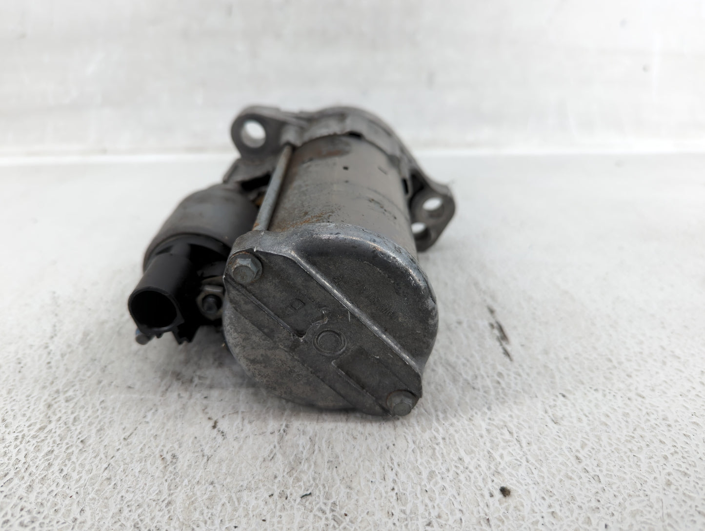 2018-2022 Volkswagen Tiguan Car Starter Motor Solenoid OEM P/N:02M 911 024 Q 02M 911 022 F Fits Fits 2018 2019 2020 2021 202