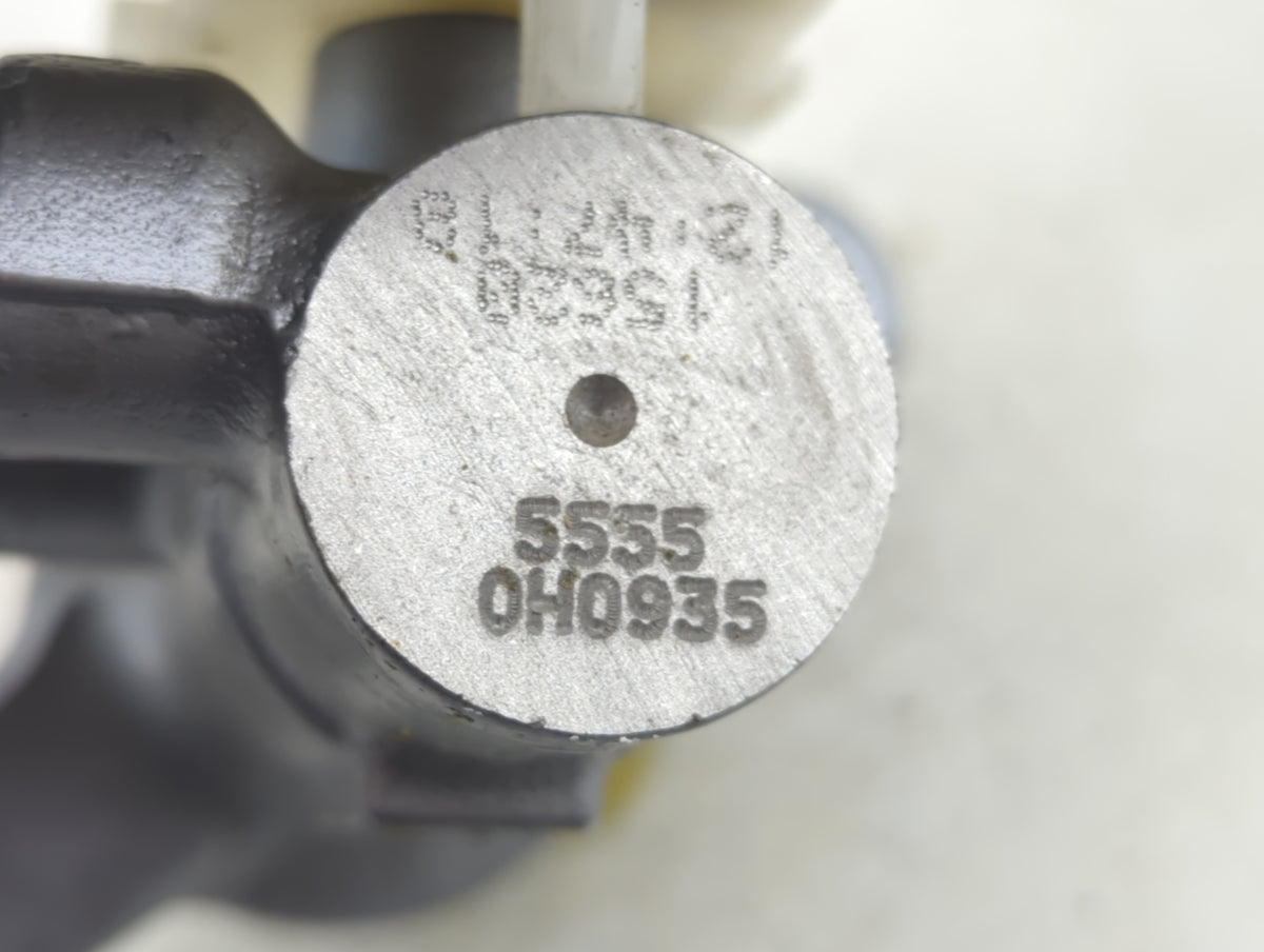 2015-2020 Acura Tlx Brake Master Cylinder 1312791 - Oemusedautoparts1.com