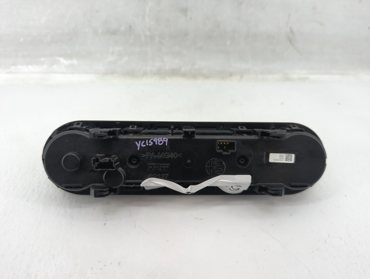 2020 Alfa Romeo Giulia Climate Control Module Temperature AC/Heater Replacement P/N:01561506100 Fits OEM Used Auto Parts - O