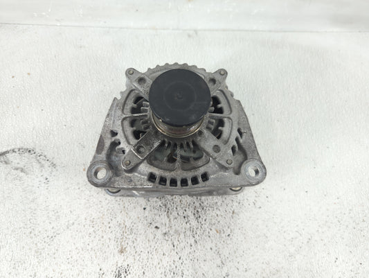 2020 Alfa Romeo Stelvio Alternator Replacement Generator Charging Assembly Engine OEM P/N:50559542 Fits Fits 2017 OEM Used Auto Parts