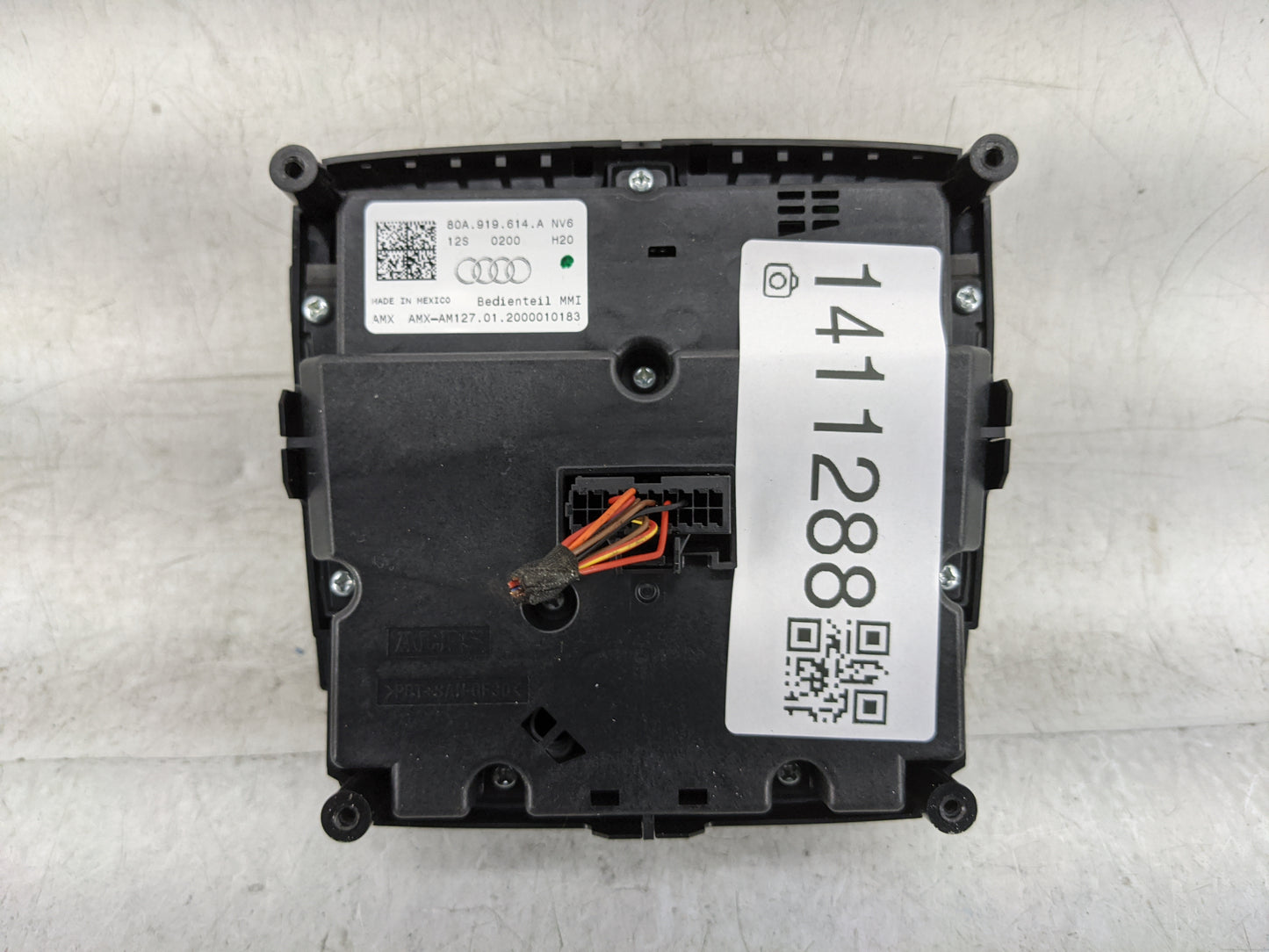 2020 Audi Q5 Radio AM FM Cd Player Receiver Replacement P/N:80A 919 614 A Fits OEM Used Auto Parts - Oemusedautoparts1.com