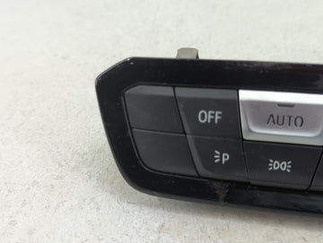 2020 Bmw 330i Headlight Head Light Switch Lamp Control E1084971