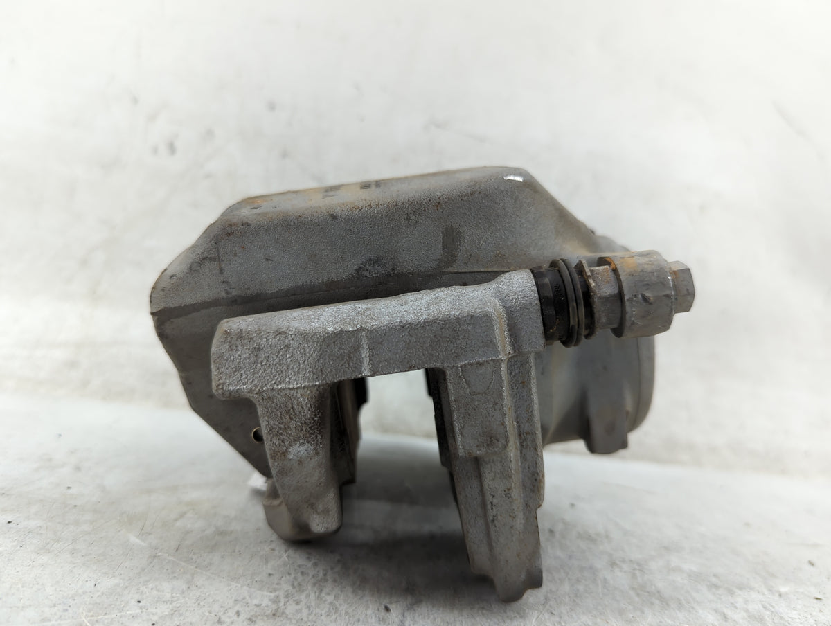 2019-2021 Bmw 330i Front Driver Left Brake Caliper 1460923 - Oemusedautoparts1.com