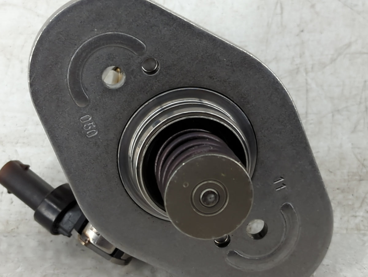 Bmw X2 Electrical Gas Fuel Pump Assembly 1452957 - Oemusedautoparts1.com