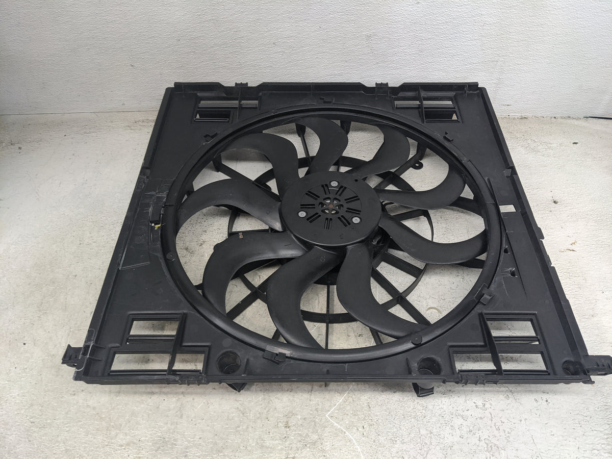 2020-2022 Bmw X3 Electric Radiator Cooling Fan Motor Assembly Fits Fits 2020 2021 2022 OEM Used Auto Parts - Oemusedautopart