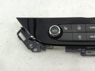 2018-2020 Buick Enclave Climate Control Module Temperature AC/Heater Replacement P/N:811030956 84497455 Fits Fits 2018 2019 2020 OEM Used Auto Parts