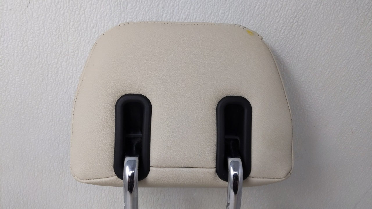2015-2016 Buick Encore Headrest Head Rest Front Passenger Seat Ivory - Oemusedautoparts1.com