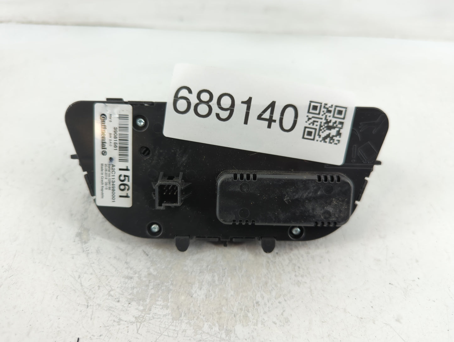 2017-2021 Buick Encore Climate Control Module Temperature AC/Heater Replacement P/N:A2C1134980001 39081561 Fits OEM Used Aut