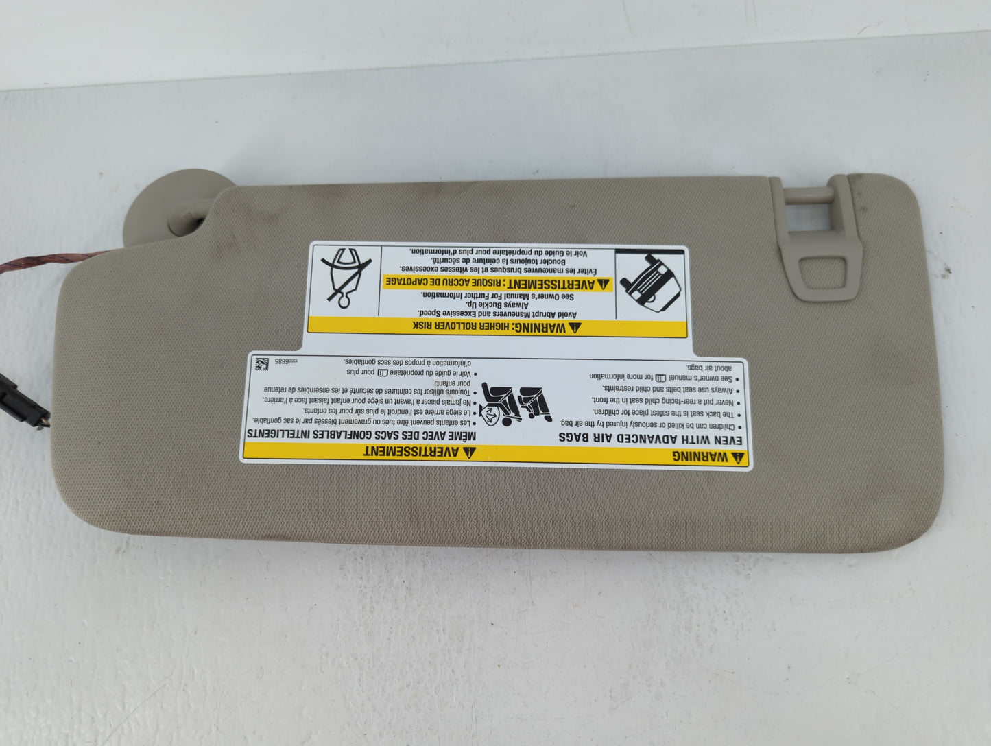 2020-2021 Buick Encore Gx Sun Visor Shade Replacement Passenger Right Mirror Fits Fits 2020 2021 OEM Used Auto Parts - Oemus