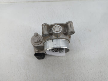 2017-2020 Buick Envision Throttle Body P/N:12670839AA Fits Fits 2013 2014 2015 2017 2018 2019 2020 OEM Used Auto Parts