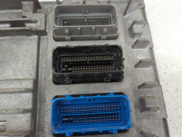 2017-2022 Chevrolet Colorado PCM Engine Control Computer ECU ECM PCU OEM P/N:12701568 12698026 Fits OEM Used Auto Parts