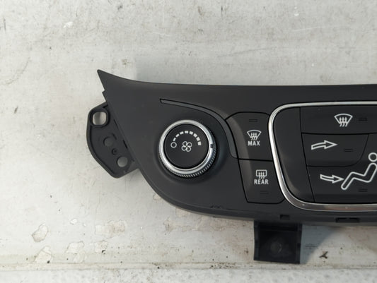 2019-2021 Chevrolet Equinox Climate Control Module Temperature AC/Heater Replacement P/N:84422503 Fits Fits 2019 2020 2021 OEM Used Auto Parts