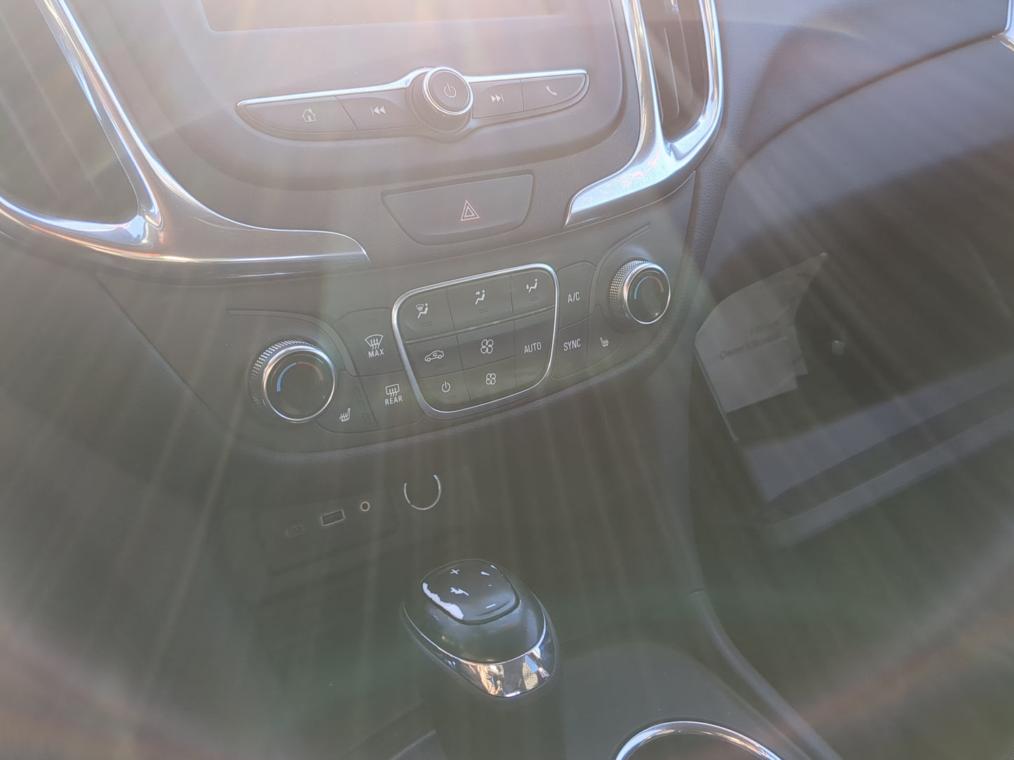 2018-2021 Chevrolet Equinox Climate Control Module Temperature AC/Heater Replacement Fits Fits 2018 2019 2020 2021 OEM Used