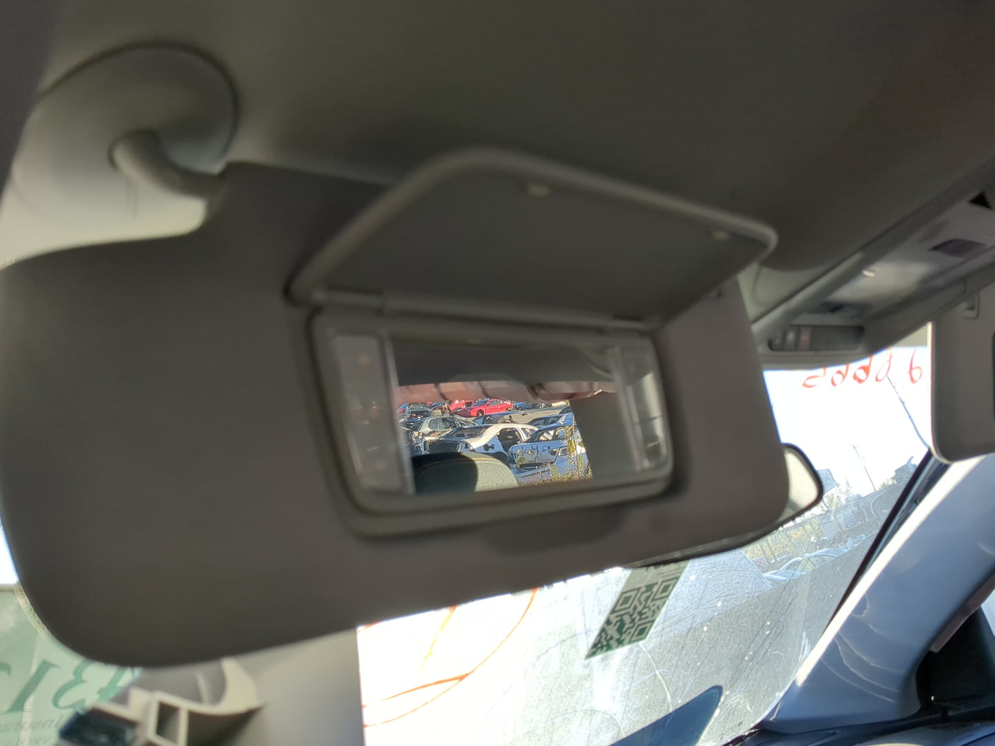 2020-2022 Chevrolet Equinox Sun Visor Shade Replacement Driver Left Mirror Fits Fits 2020 2021 2022 OEM Used Auto Parts - Oe
