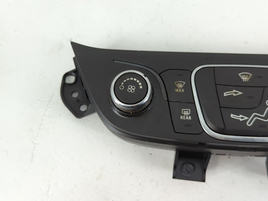 2018-2021 Chevrolet Equinox Climate Control Module Temperature AC/Heater Replacement P/N:84422503 Fits Fits 2018 2019 2020 2021 OEM Used Auto Parts