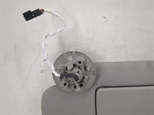 2020-2022 Chevrolet Equinox Sun Visor Shade Replacement Driver Left Mirror Fits Fits 2020 2021 2022 OEM Used Auto Parts