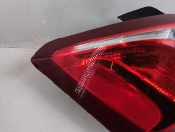 2020-2021 Chevrolet Equinox Tail Light Assembly Driver Left OEM P/N:84769835 LH 84769835 Fits Fits 2020 2021 OEM Used Auto Parts