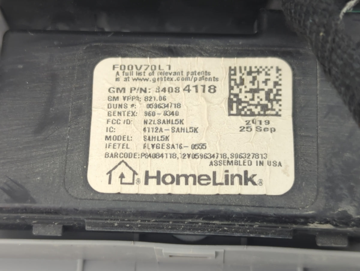 2018-2022 Chevrolet Equinox Overhead Roof Console 1322000 - Oemusedautoparts1.com