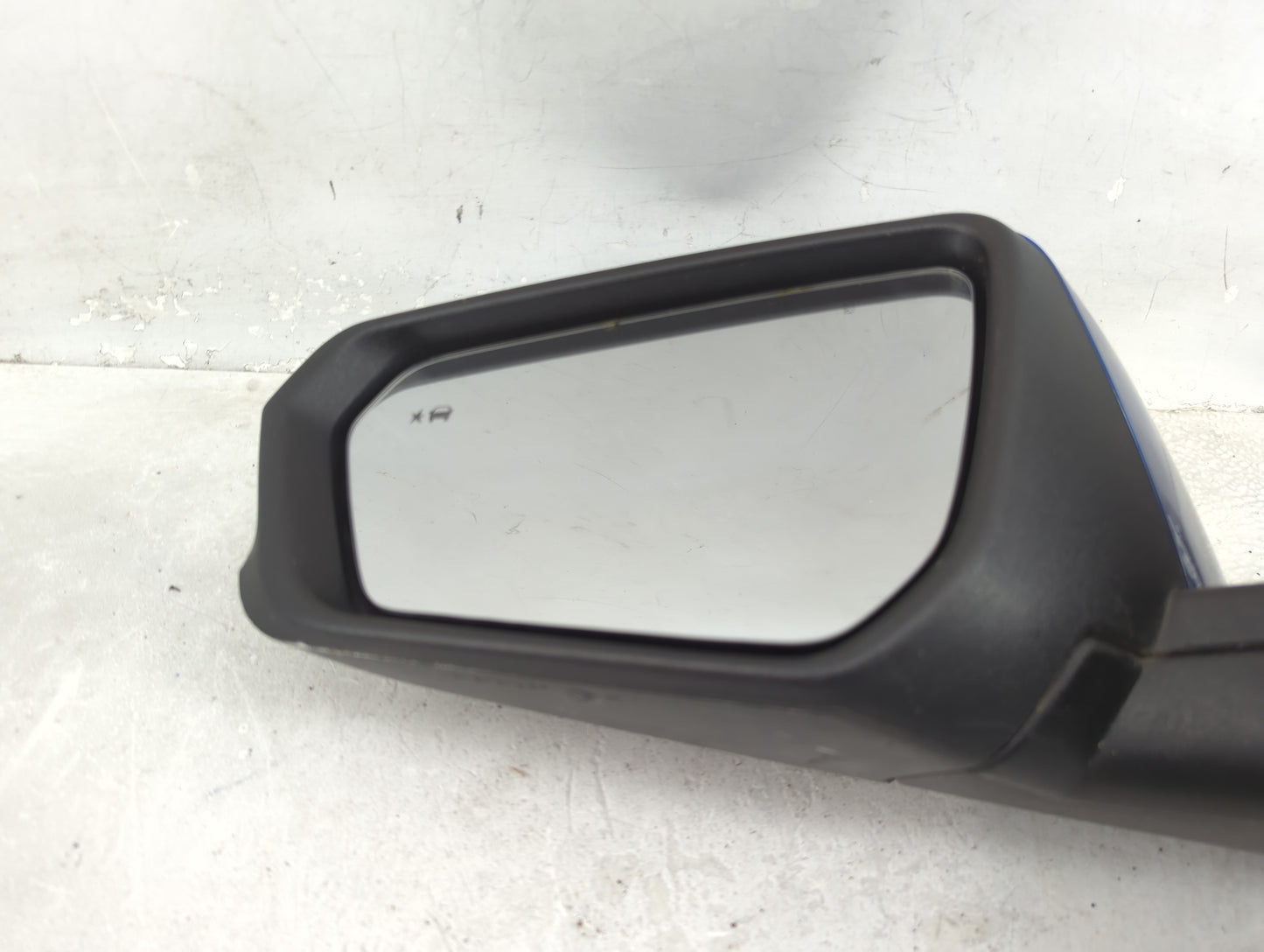 2018-2022 Chevrolet Equinox Driver Side View Mirror - Left Door Mirror OEM Used - Oemusedautoparts1.com