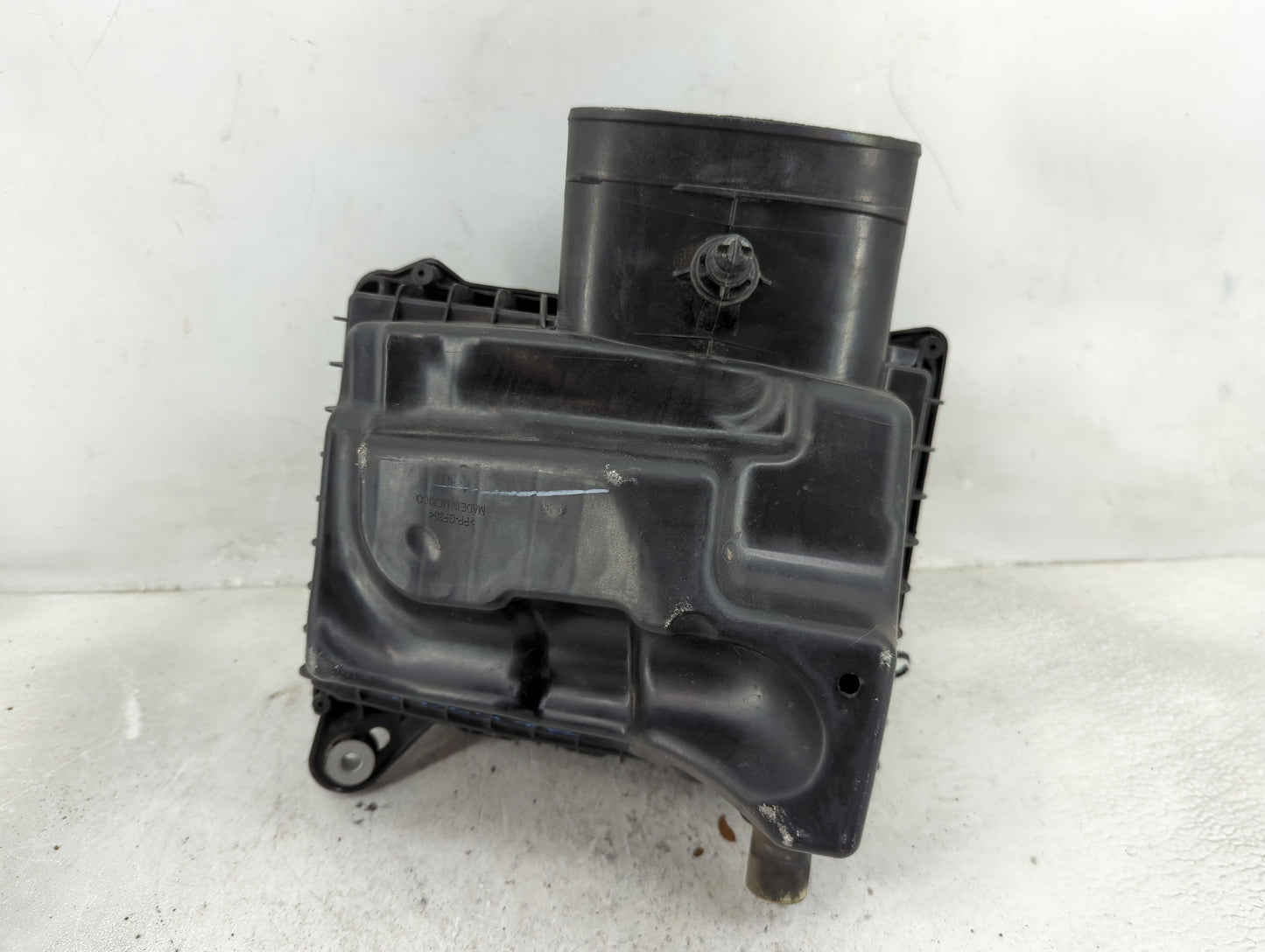 2018-2022 Chevrolet Equinox Air Cleaner Intake-duct Hose Tube - Oemusedautoparts1.com
