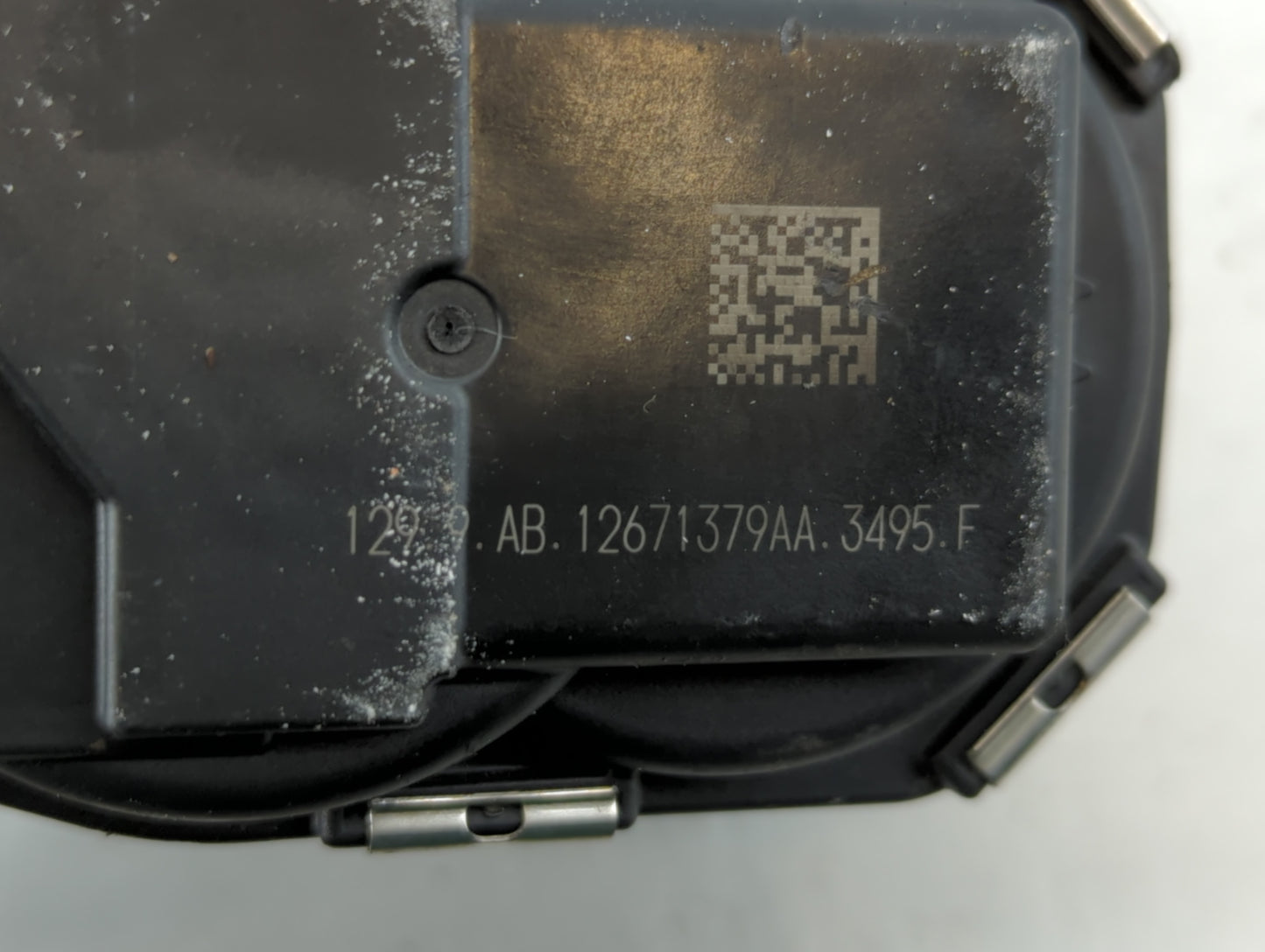 2018-2022 Chevrolet Equinox Throttle Body P/N:12671379AA Fits Fits 2016 2017 2018 2019 2020 2021 2022 OEM Used Auto Parts -
