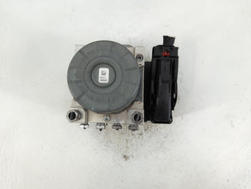 2020 Chevrolet Equinox ABS Pump Control Module Replacement P/N:84715330 846556976 Fits Fits 2021 OEM Used Auto Parts