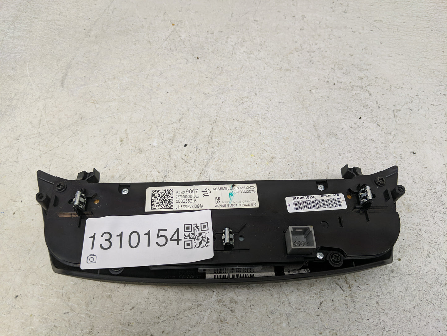 2014-2020 Chevrolet Impala Climate Control Module Temperature AC/Heater Replacement P/N:000235226 84429867 Fits OEM Used Aut