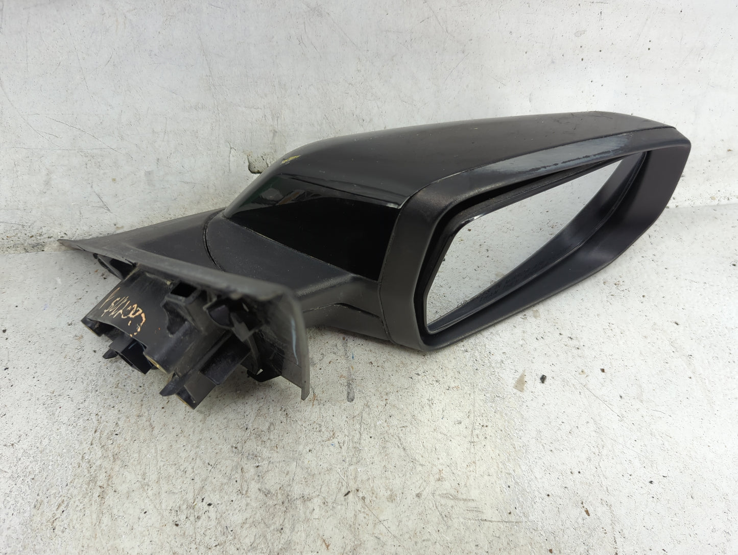 2019-2021 Chevrolet Malibu Passenger Side View Mirror - Right Door Mirror OEM Used - Oemusedautoparts1.com