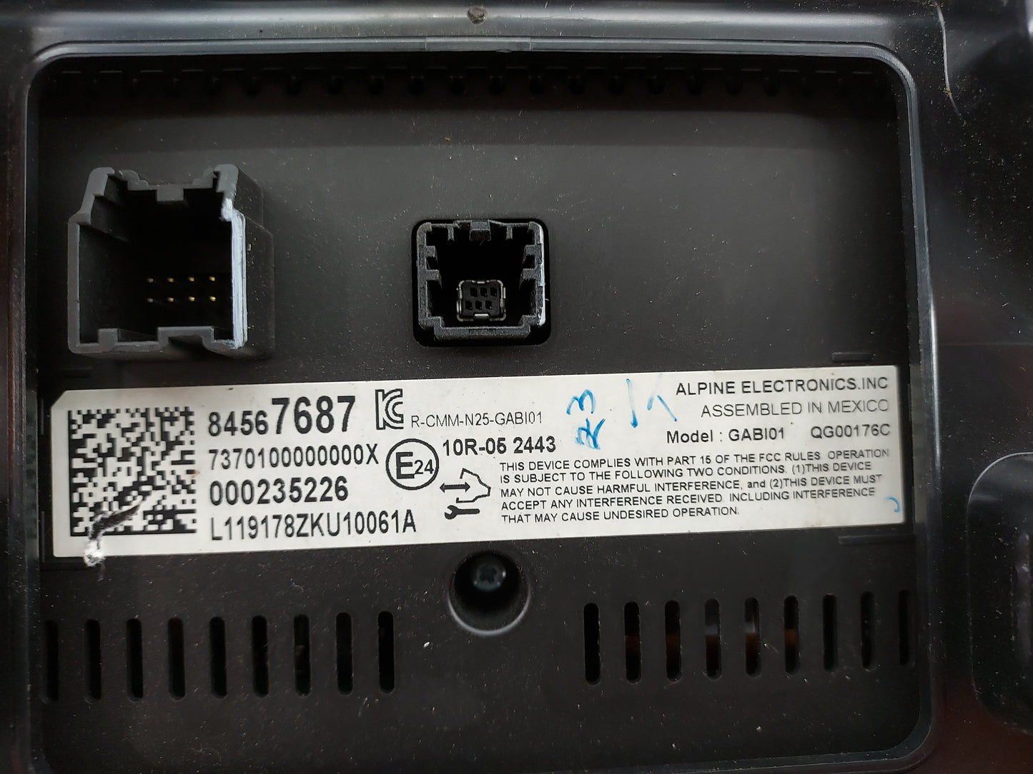 2020 Chevrolet Malibu Information Display Screen 1499131 - Oemusedautoparts1.com
