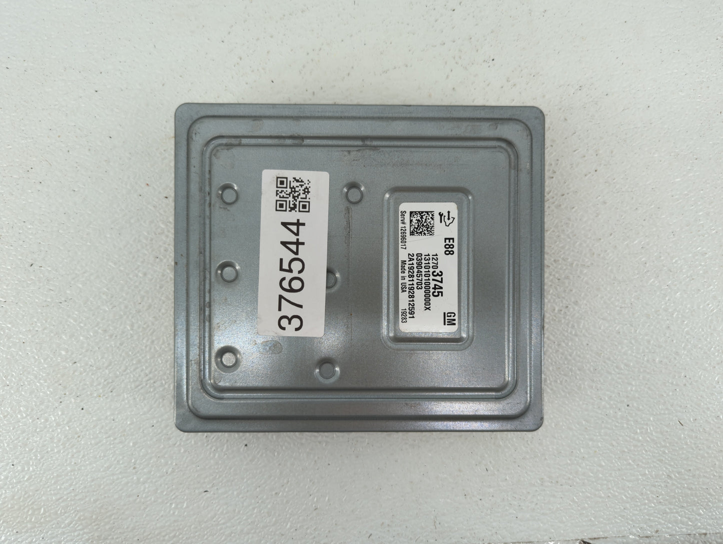 2020 Chevrolet Malibu PCM Engine Control Computer ECU ECM PCU OEM P/N:12703745 12717886, 12711695, 12702989 Fits Fits 2021 O