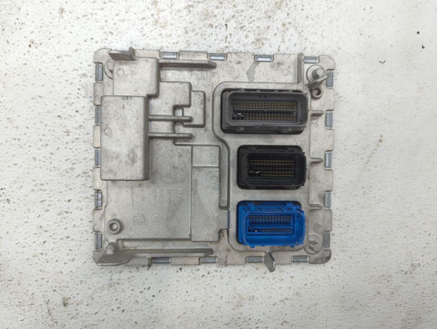 2020-2021 Chevrolet Malibu PCM Engine Control Computer ECU ECM PCU OEM P/N:12696017 12703745, 12717886 Fits Fits 2020 2021 2
