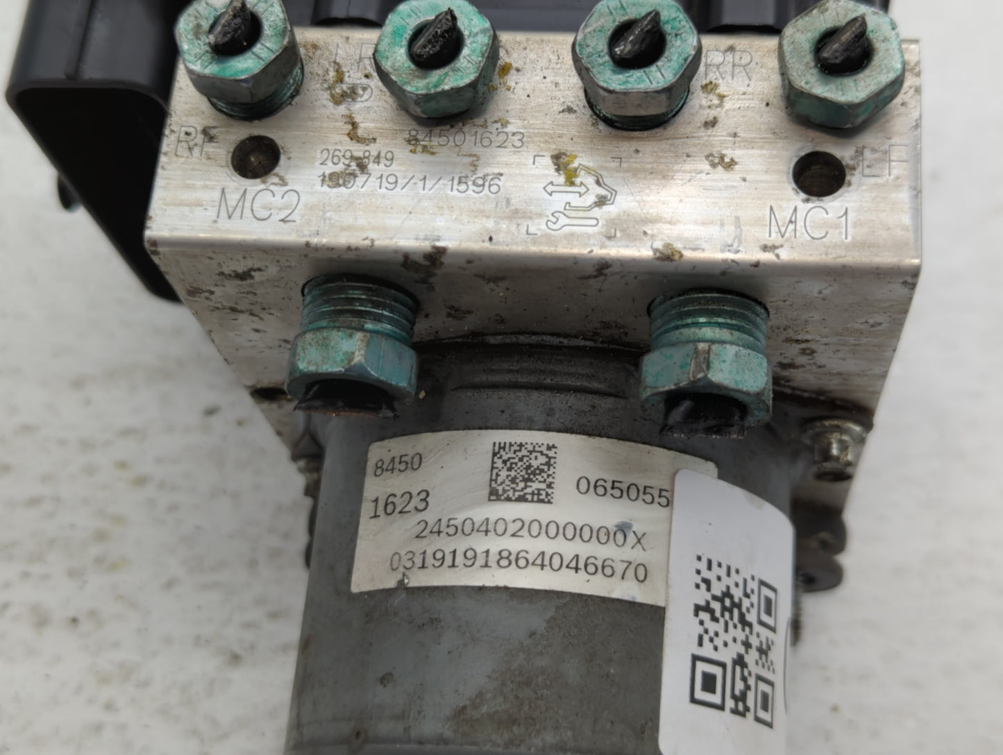 2019-2021 Chevrolet Malibu ABS Pump Control Module Replacement P/N:84502888 84501623 Fits Fits 2019 2020 2021 OEM Used Auto