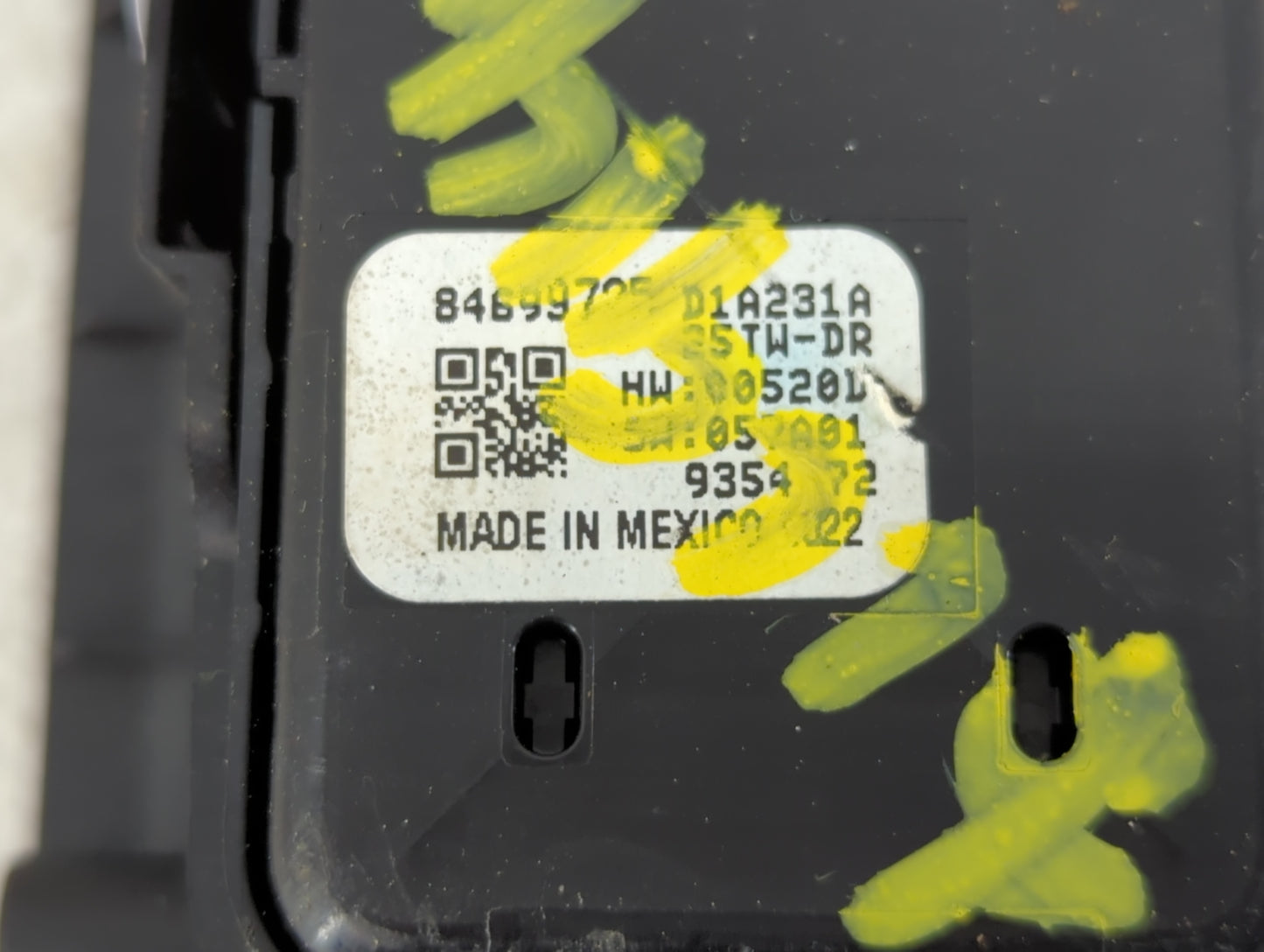 2019-2020 Chevrolet Silverado 1500 Master Power Window Switch Replacement Driver Side Left P/N:84699725 Fits Fits 2019 2020