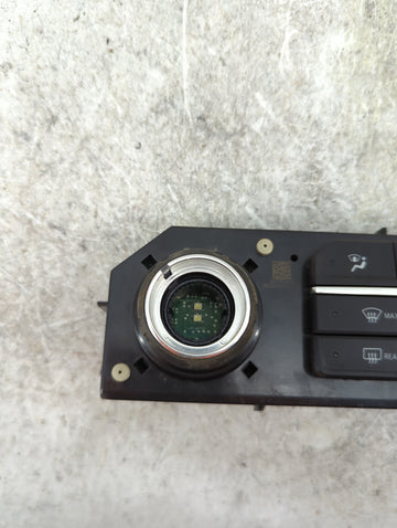 2019-2022 Chevrolet Silverado 1500 Climate Control Module Temperature AC/Heater Replacement P/N:84963881 7370200000000X Fits OEM Used Auto Parts