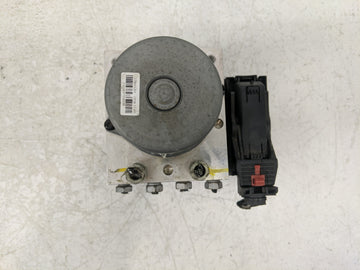 2017-2019 Chevrolet Sonic ABS Pump Control Module Replacement P/N:42573471 Fits Fits 2017 2018 2019 OEM Used Auto Parts
