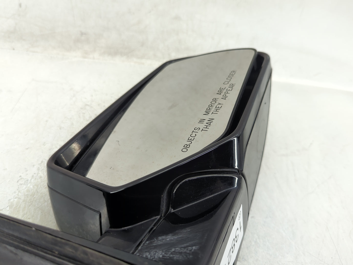 2015-2020 Chevrolet Tahoe Passenger Side View Mirror - Right Door Mirror OEM Used - Oemusedautoparts1.com
