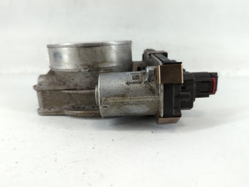 2015-2022 Chevrolet Tahoe Throttle Body P/N:12678224 Fits Fits 2014 2015 2016 2017 2018 2019 2020 2021 2022 OEM Used Auto Parts