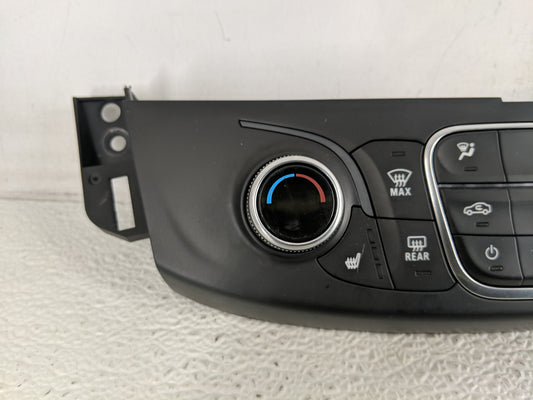 2018-2022 Chevrolet Traverse Climate Control Module Temperature AC/Heater Replacement P/N:QFGM623A Fits OEM Used Auto Parts