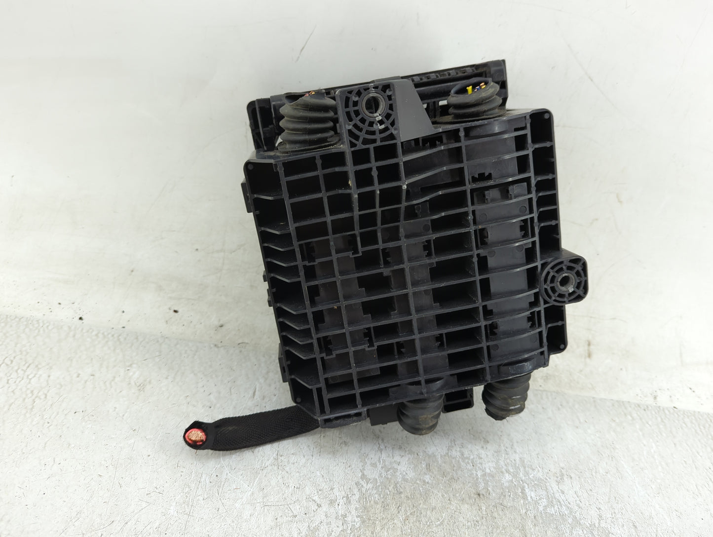 2020-2022 Chevrolet Traverse Fusebox Fuse Box Panel Relay Module Fits Fits 2019 2020 2021 2022 OEM Used Auto Parts - Oemused