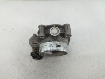 2017-2022 Chevrolet Traverse Throttle Body P/N:12670981AA Fits Fits 2012 2013 2014 2015 2016 2017 2018 2019 2020 2021 2022 OEM Used Auto Parts