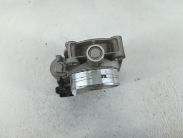 2017-2022 Chevrolet Traverse Throttle Body P/N:12670981AA Fits Fits 2012 2013 2014 2015 2016 2017 2018 2019 2020 2021 2022 OEM Used Auto Parts